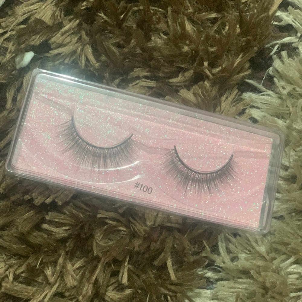 Queen lashes - Picture 3 of 6